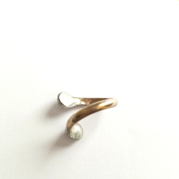 Free People Handcrafted Double Stone Wrap Ring - Picture 3 of 5